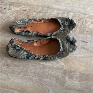Camo flats camouflage lucky brand flats (new)